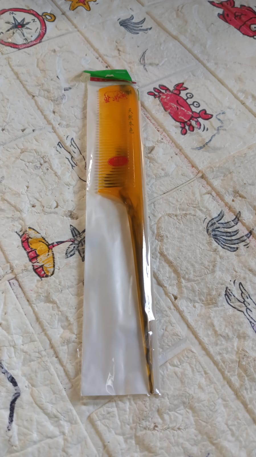 Salon Hairdressing Tapered Grip Hair Comb Beauty Tool Use For Men & Women (1Pc Comb)